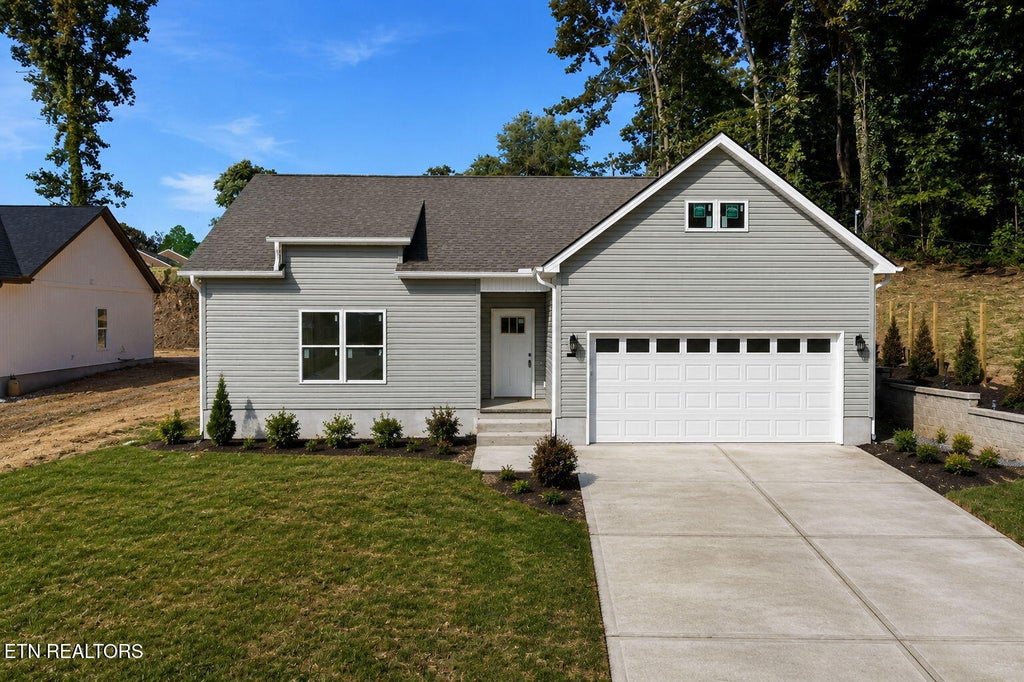 Photo of 212 Westbury Drive, Clinton, TN 37716 (MLS # 1344689)