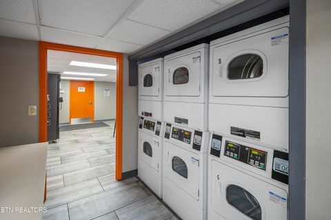 Tiny photo for 1700 Clinch Ave #411, Knoxville, TN 37916 (MLS # 1346155)