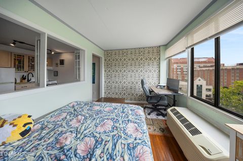 Tiny photo for 1700 Clinch Ave #411, Knoxville, TN 37916 (MLS # 1346155)