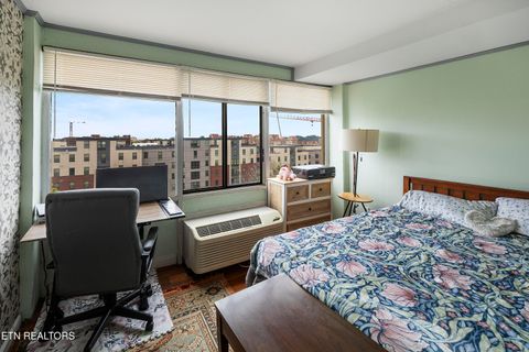 Tiny photo for 1700 Clinch Ave #411, Knoxville, TN 37916 (MLS # 1346155)