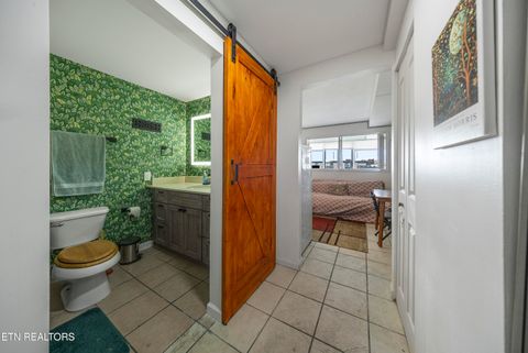 Tiny photo for 1700 Clinch Ave #411, Knoxville, TN 37916 (MLS # 1346155)