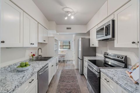 Tiny photo for 509 11th St #2006, Knoxville, TN 37916 (MLS # 1335805)