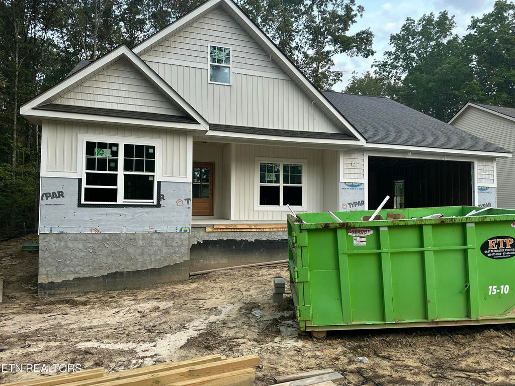 Photo of 230 Thrushwood Drive, Crossville, TN 38558 (MLS # 1315516)
