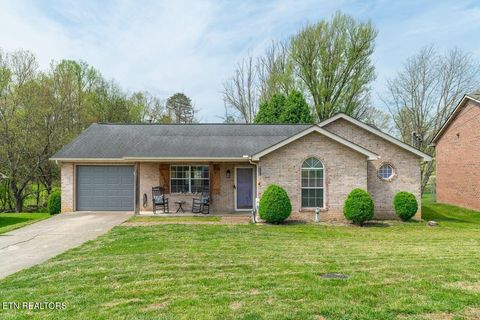 Photo of 5557 Elaine Lane, Knoxville, TN 37918 (MLS # 1335947)
