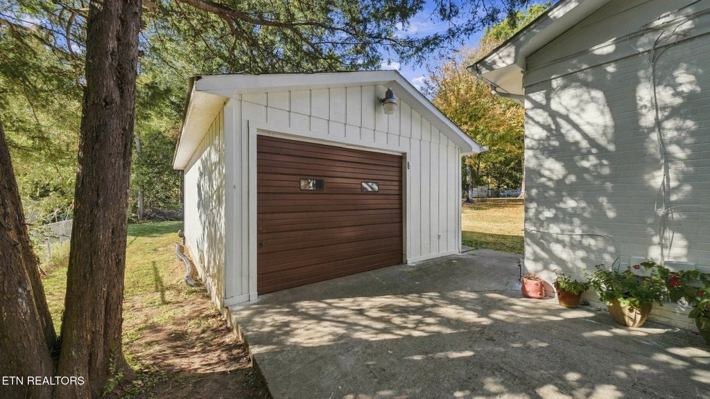 Photo of 3203 SW Tonia Drive, Cleveland, TN 37311 (MLS # 1360630)