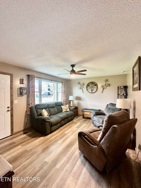 Tiny photo for 140 Red Hill Rd, Sunbright, TN 37872 (MLS # 1331853)