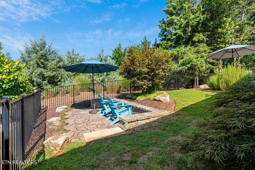 409 Elokwa Place
