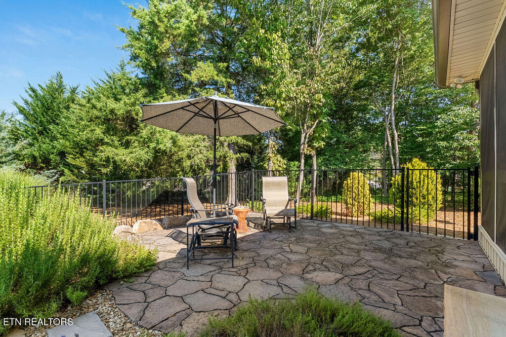 409 Elokwa Place
