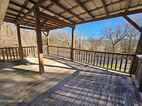 Tiny photo for 348 Washington Drive, Harriman, TN 37748 (MLS # 1329007)