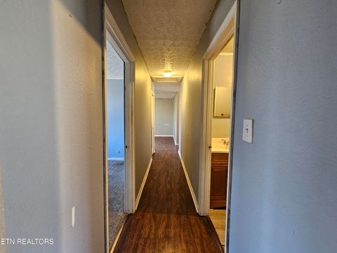 Tiny photo for 348 Washington Drive, Harriman, TN 37748 (MLS # 1329007)