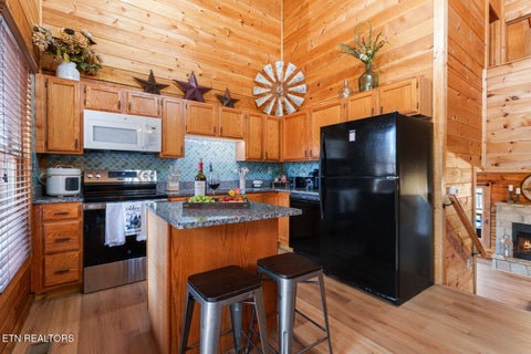 Tiny photo for 1628 Ginnys Tr, Sevierville, TN 37876 (MLS # 1349641)