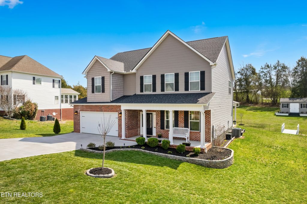 Photo of 9336 Gabrielle Rd, Strawberry Plains, TN 37871 (MLS # 1294175)
