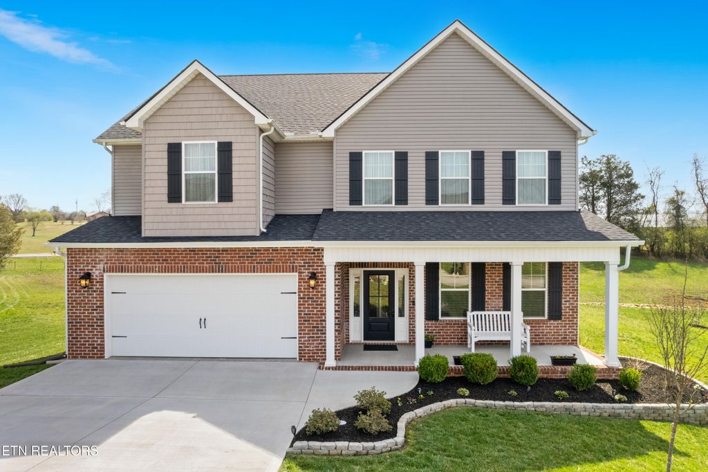 Photo of 9336 Gabrielle Rd, Strawberry Plains, TN 37871 (MLS # 1294175)