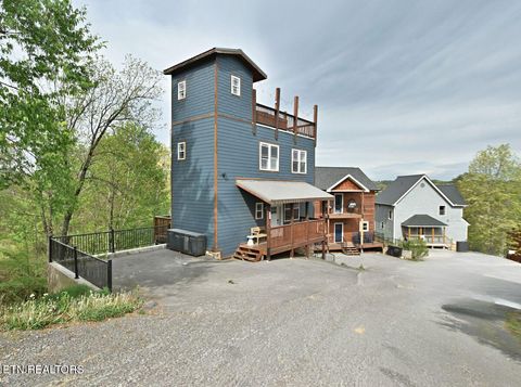 Photo of 419 Stone Ridge Way, Pigeon Forge, TN 37863 (MLS # 1336834)