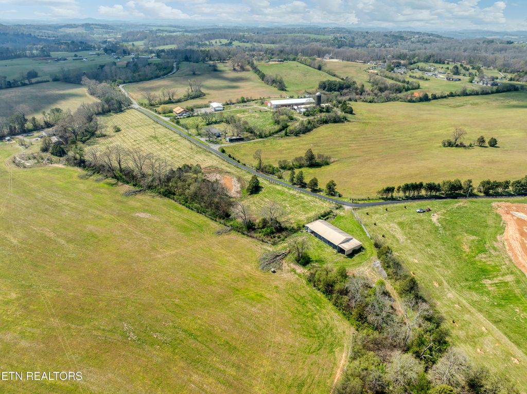 Photo of 1220 Floyd Walker Rd #3, Maryville, TN 37801 (MLS # 1335923)