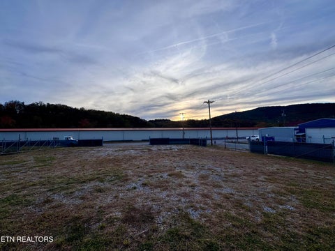 Tiny photo for 418 Emory Drive, Harriman, TN 37748 (MLS # 1360149)