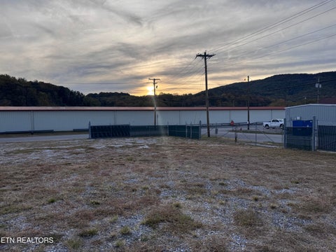 Photo of 418 Emory Drive, Harriman, TN 37748 (MLS # 1360149)