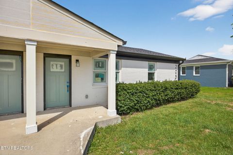 Photo of 205 Boatman Street St, Cookeville, TN 38501 (MLS # 1335834)