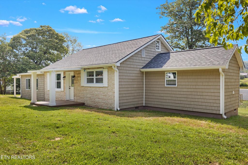 Photo of 6995 Highway 411 S, Greenback, TN 37742 (MLS # 1306448)