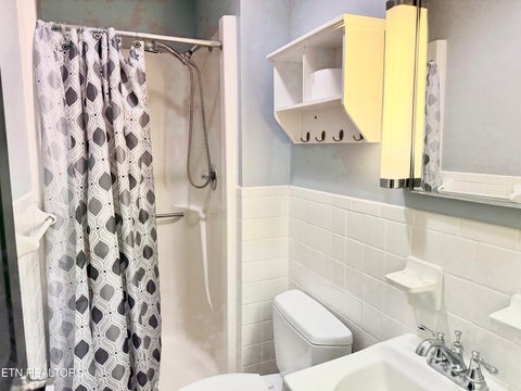 Tiny photo for 167 Hudson Lane, Clinton, TN 37716 (MLS # 1354707)