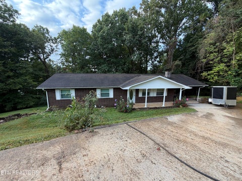 Tiny photo for 167 Hudson Lane, Clinton, TN 37716 (MLS # 1354707)