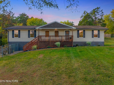 Photo of 735 Metler Drive, Knoxville, TN 37912 (MLS # 1359786)