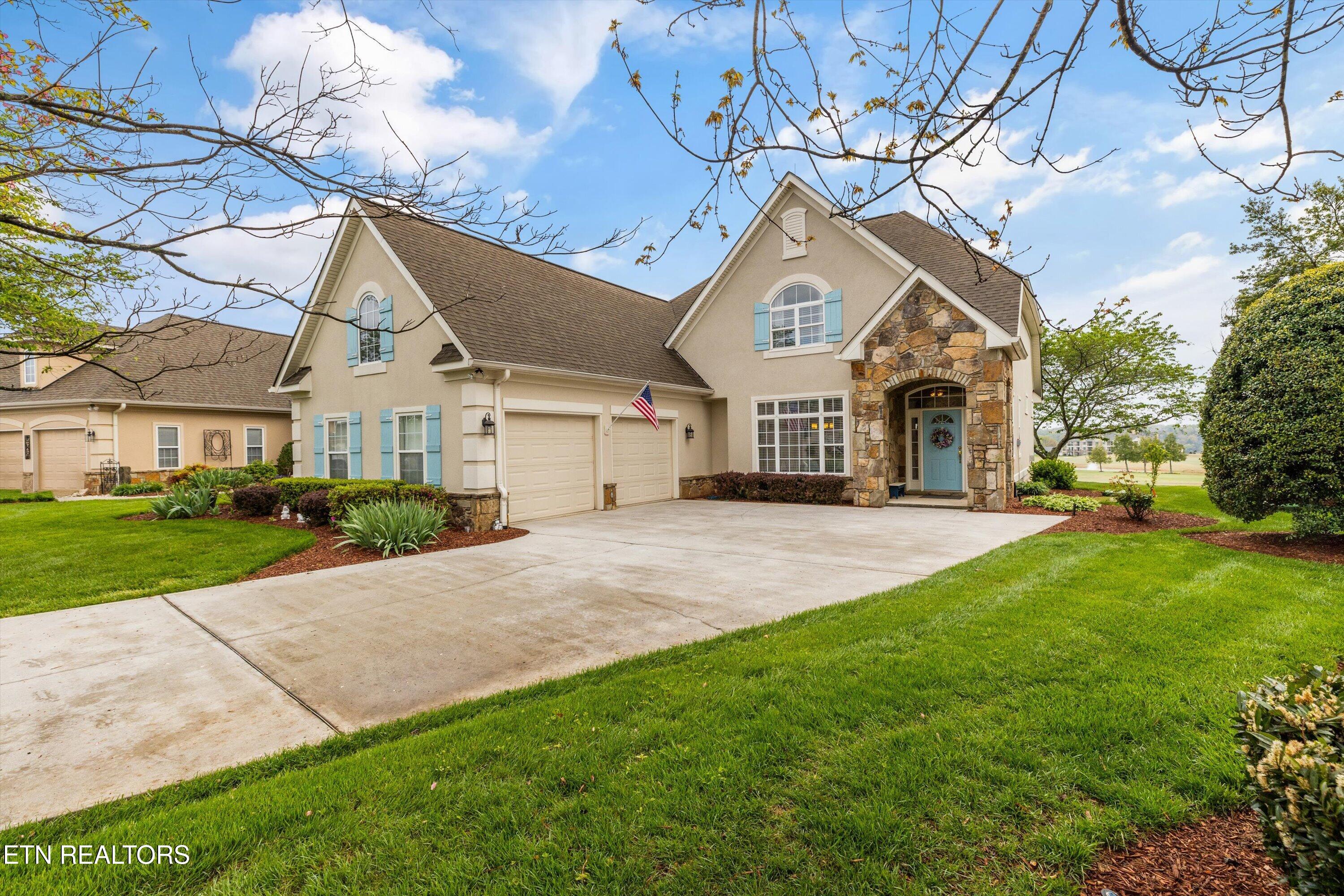 204 Kingbird Drive