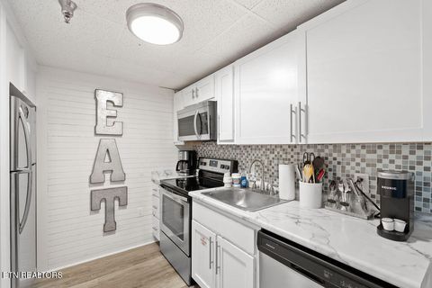 Tiny photo for 413 Baskins Creek Rd #605, Gatlinburg, TN 37738 (MLS # 1335873)