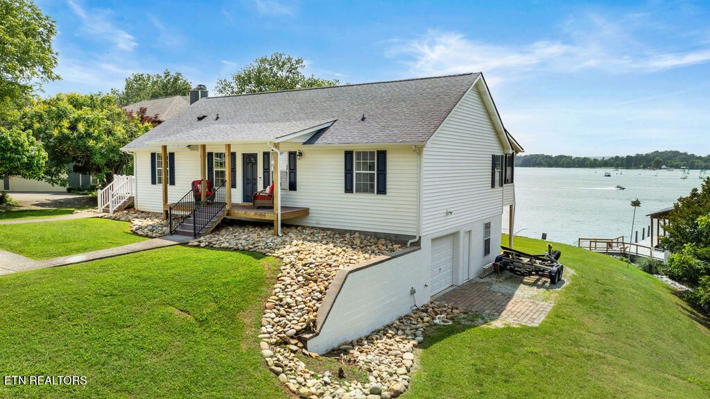 Photo of 4690 Gravelly Hills Rd, Louisville, TN 37777 (MLS # 1293233)