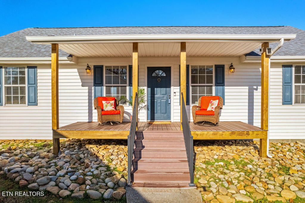 Photo of 4690 Gravelly Hills Rd, Louisville, TN 37777 (MLS # 1293233)