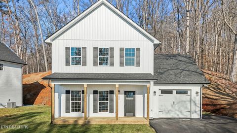 352 Clinch Ave Clinton TN 37716