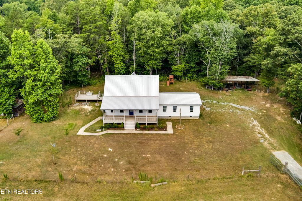 Photo of 520 Cedar Valley Lane, Decatur, TN 37322 (MLS # 1268539)