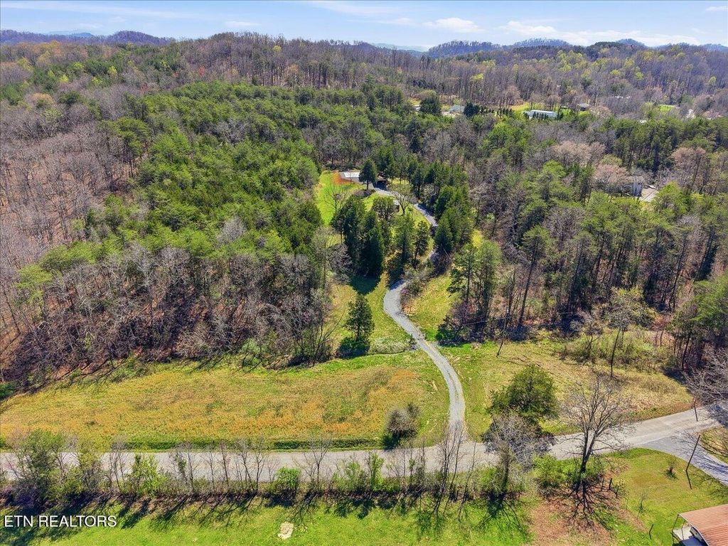 Photo of 7326 Tomotley Rd, Maryville, TN 37801 (MLS # 1334096)