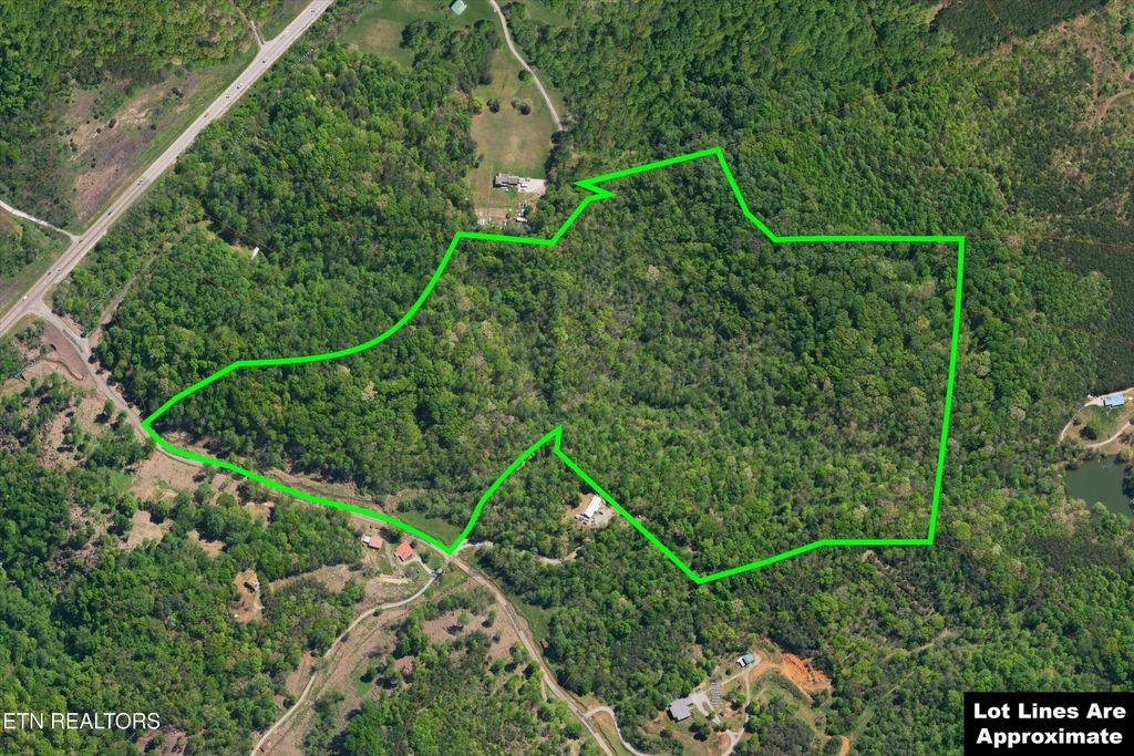 Photo of 165 Happy Hollow Rd, Madisonville, TN 37354 (MLS # 1331453)