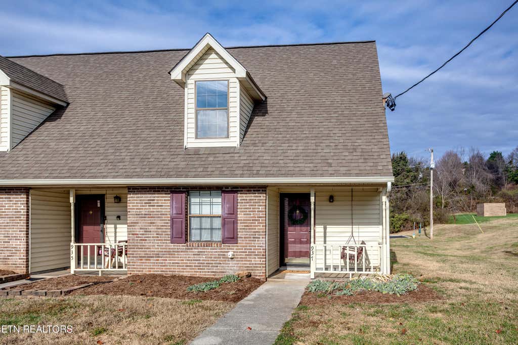 Photo of 937 Bradley Bell Drive, Knoxville, TN 37938 (MLS # 1247468)