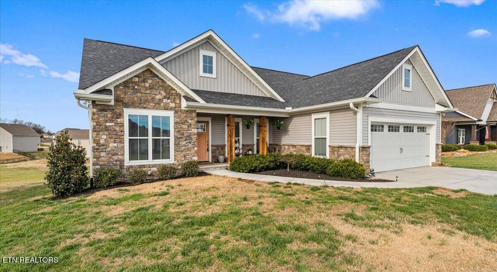 Photo of 2883 Alden Glenn Court, Sevierville, TN 37876 (MLS # 1326693)