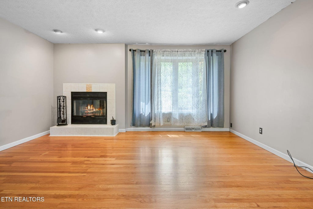 Photo of 118 Westlook Circle, Oak Ridge, TN 37830 (MLS # 1336174)