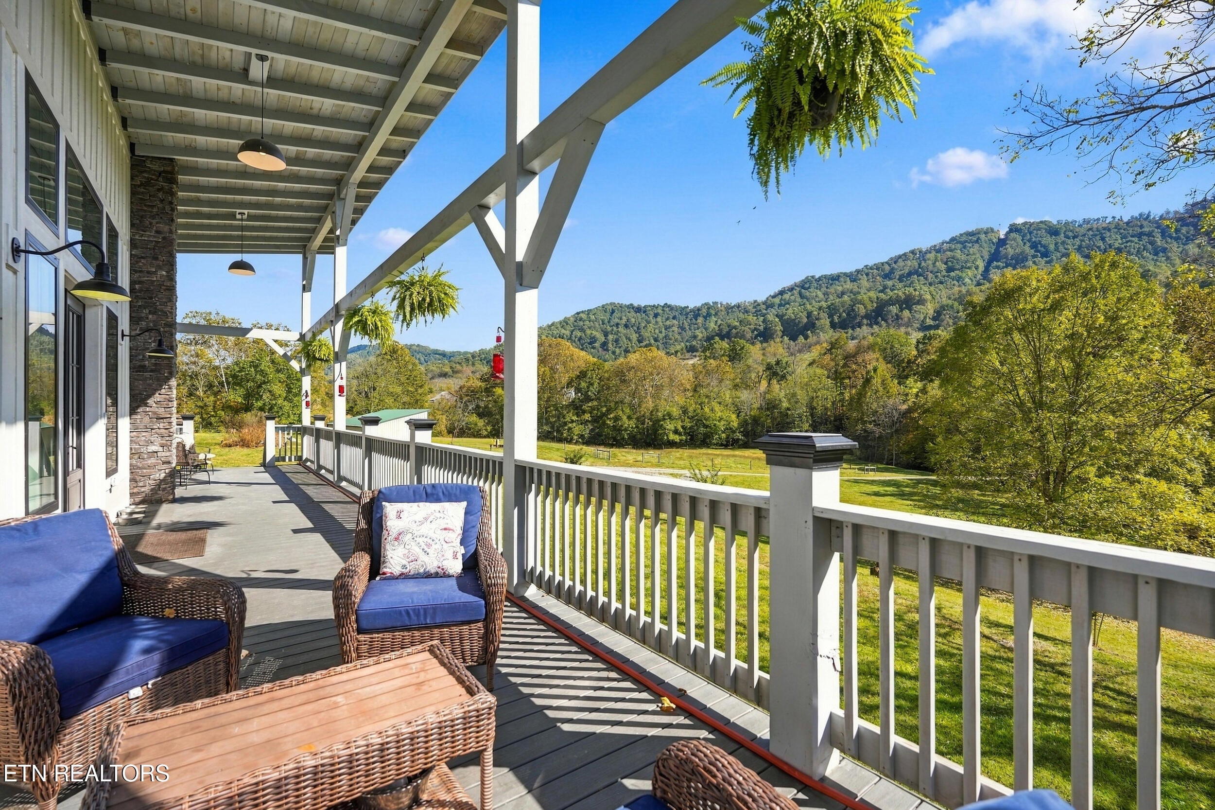 380 Grand Oak Drive