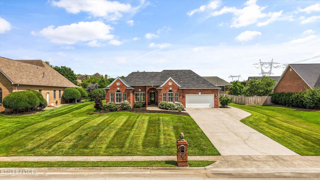 Photo of 963 Southwick Drive, Alcoa, TN 37701 (MLS # 1344960)