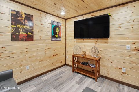 Tiny photo for 846 Blue Herring Way, Sevierville, TN 37876 (MLS # 1337430)
