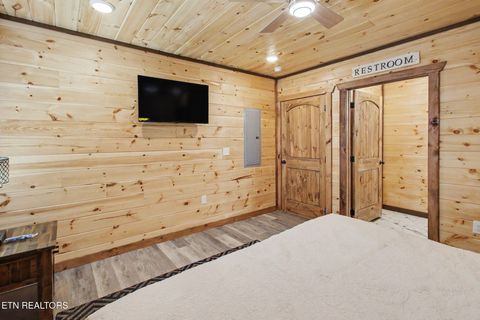 Tiny photo for 846 Blue Herring Way, Sevierville, TN 37876 (MLS # 1337430)