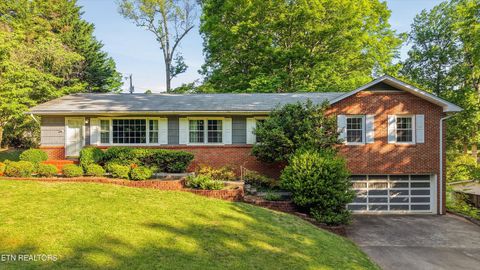 Photo of 2309 Unity Drive, Knoxville, TN 37918 (MLS # 1341217)