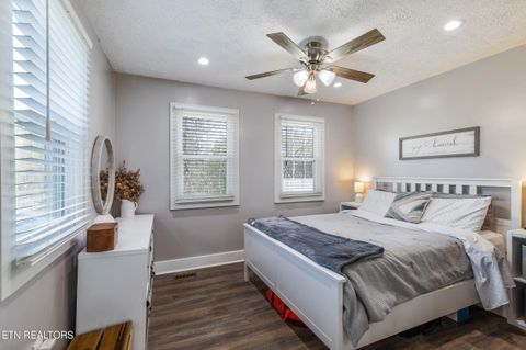 Tiny photo for 2007 1st Rd, Knoxville, TN 37914 (MLS # 1334531)