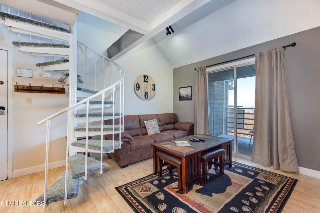 Photo of 1260 Ski View Drive #APT 7304, Gatlinburg, TN 37738 (MLS # 1355165)