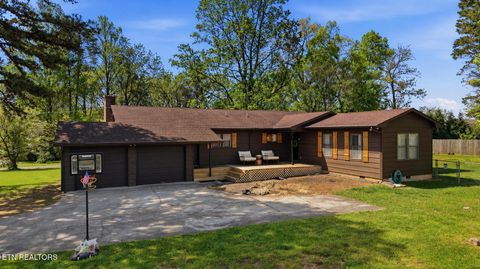 Photo of 227 Leniz Drive, Maryville, TN 37803 (MLS # 1337154)