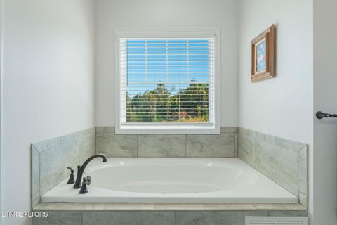 Tiny photo for 128 Pineberry East Rd, Oak Ridge, TN 37830 (MLS # 1358312)
