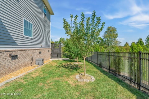 Tiny photo for 128 Pineberry East Rd, Oak Ridge, TN 37830 (MLS # 1358312)
