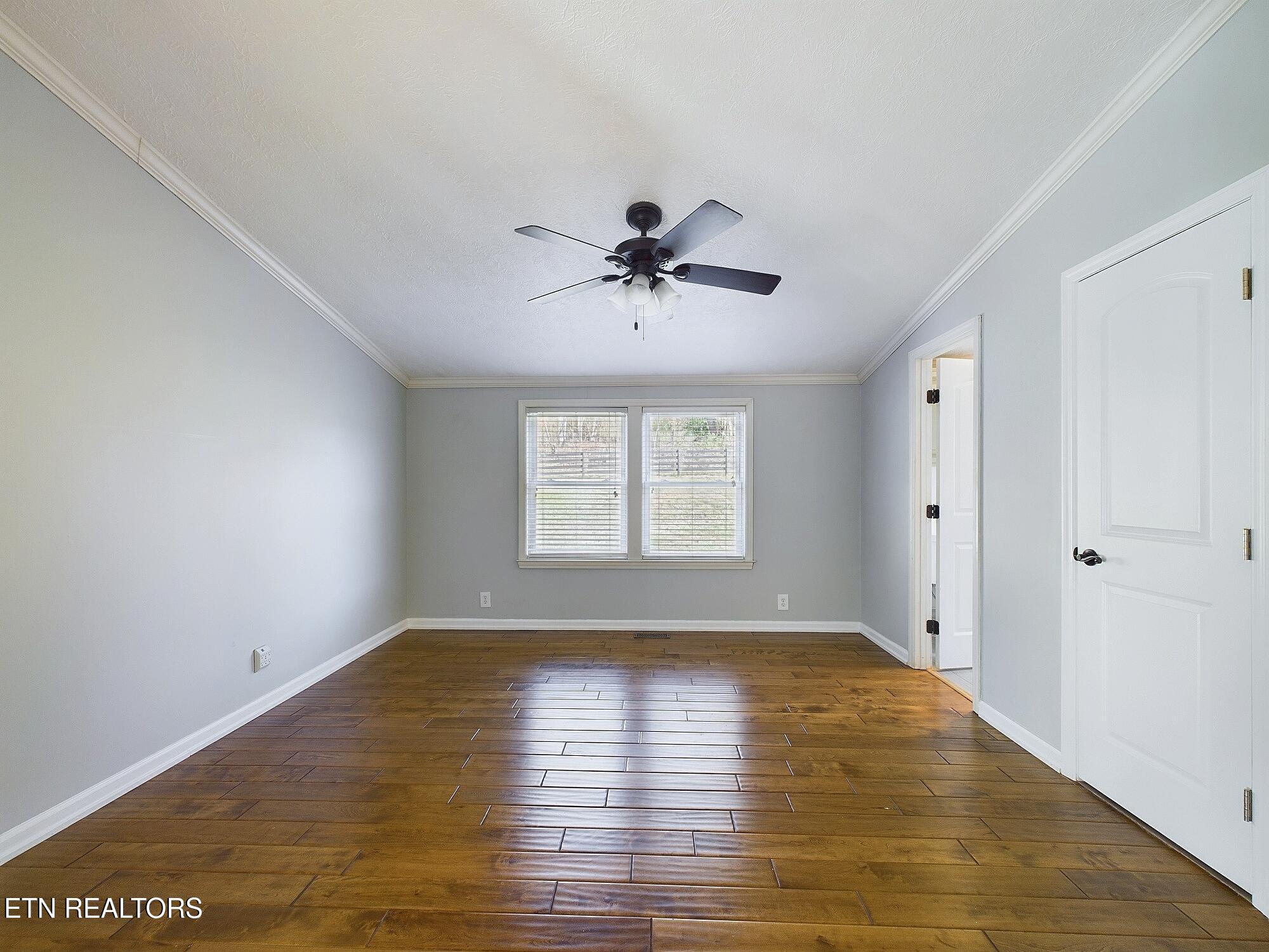 Kingston, Tennessee 37763, United States, 3 Bedrooms Bedrooms, ,2 BathroomsBathrooms,Residential,Active,9498