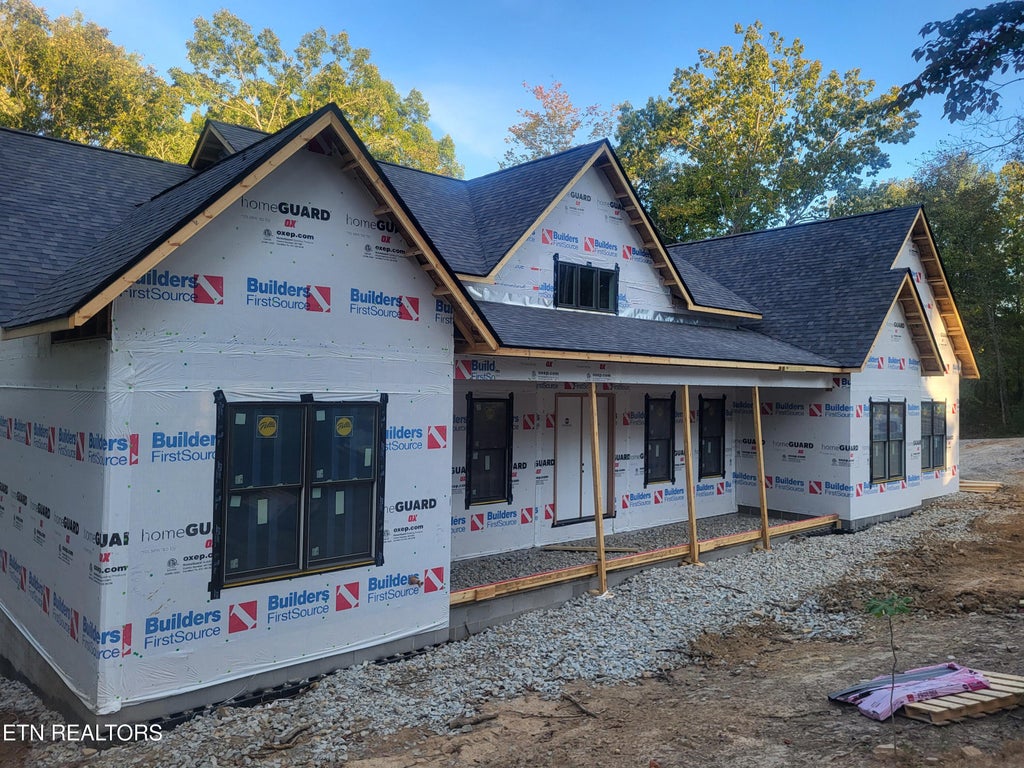 Photo of 101 Melrose Place, Crossville, TN 38558 (MLS # 1356818)