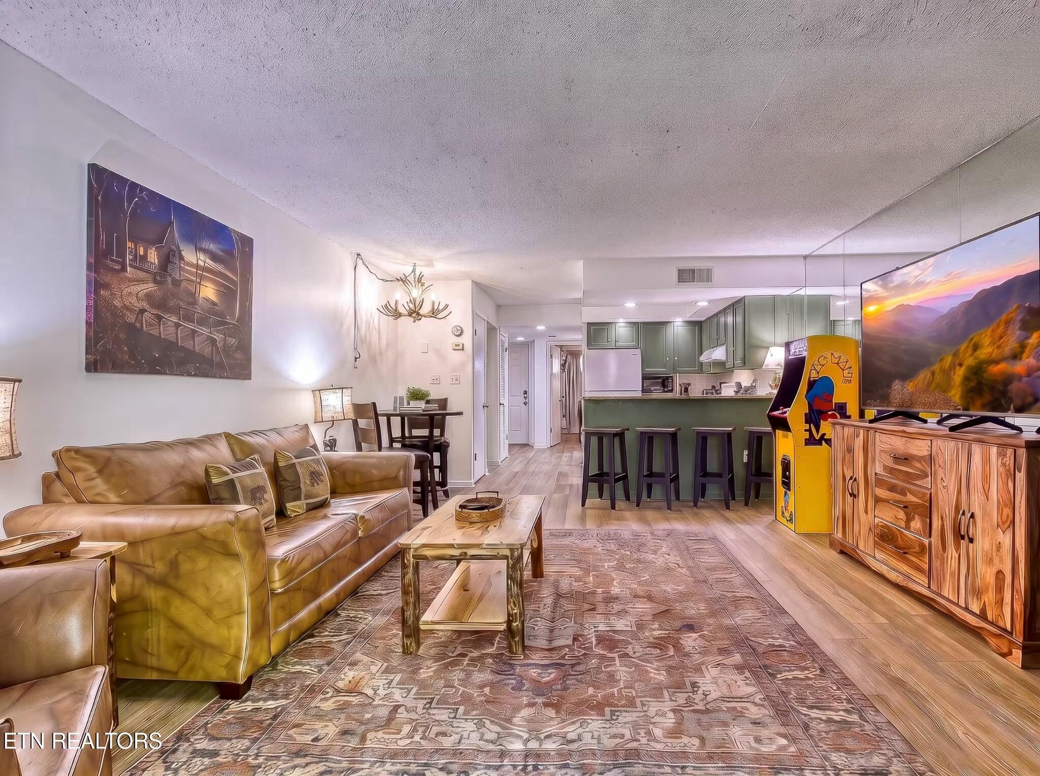 1435 Wiley Oakley Drive APT 155